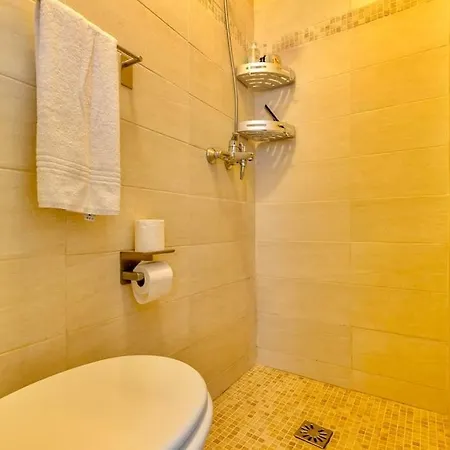New Champs Elysees 2pax Appartamento